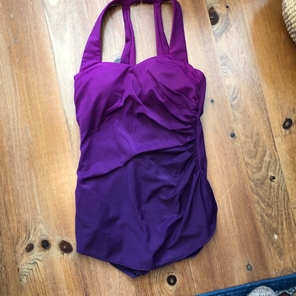 Lands End retro style ombré ruched swimsuit